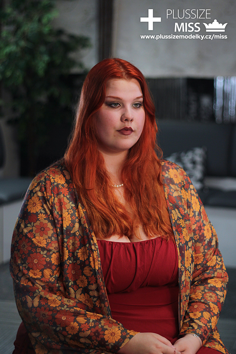 Karolína Koutná finalistka s číslem 5 soutěže Miss Plus Size modelky ČR 2024