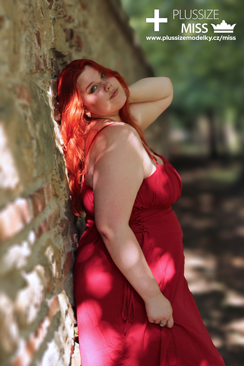 Karolína Koutná finalistka s číslem 5 soutěže Miss Plus Size modelky ČR 2024
