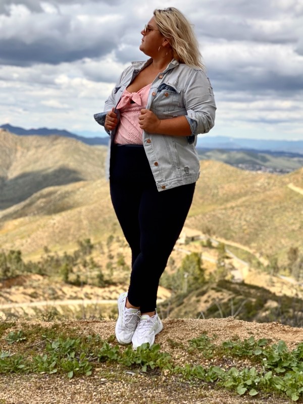 Plno�t�hl� modelky, plus size modelka, baculky, 175-6