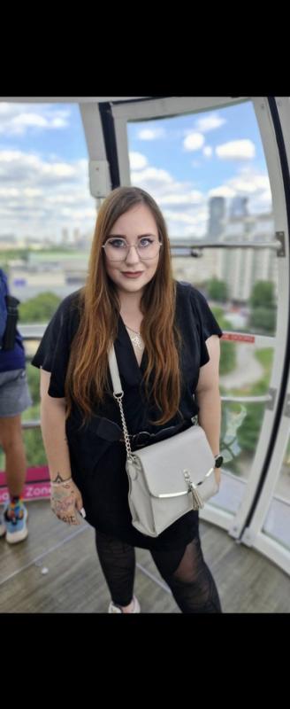 Plno�t�hl� modelky, plus size modelka, baculky, 25-Screenshot_20250831_012607_Gallery