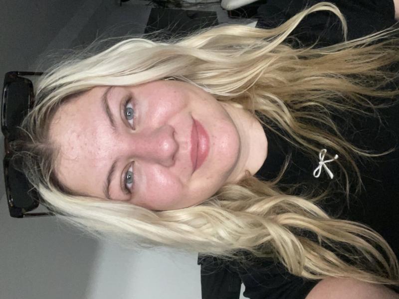 Plno�t�hl� modelky, plus size modelka, baculky, 3-image