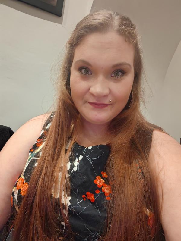 Plno�t�hl� modelky, plus size modelka, baculky, 306-inbound8878804504778133968