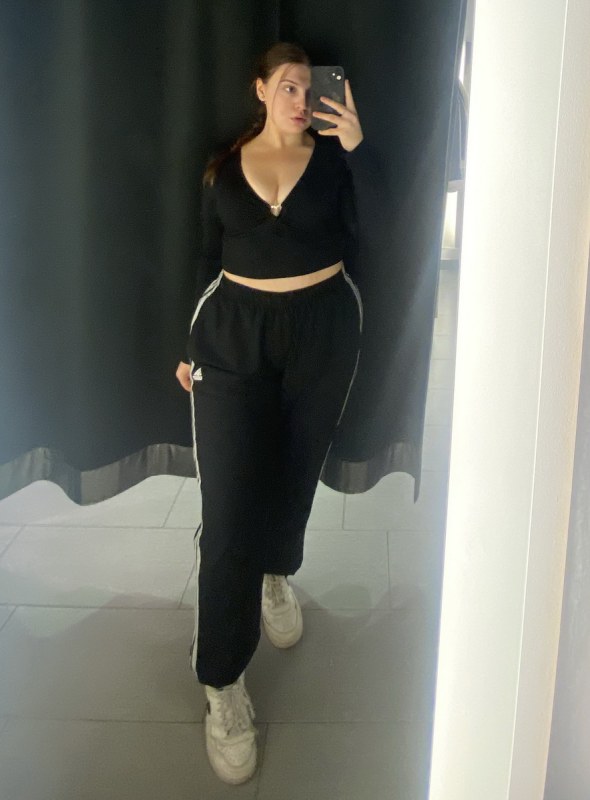 Plno�t�hl� modelky, plus size modelka, baculky