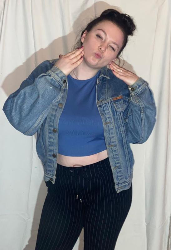 Plno�t�hl� modelky, plus size modelka, baculky, 396-789fd059-89ca-4c61-896d-4ad097a8e093