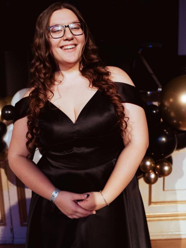 Plno�t�hl� modelky, plus size modelka, baculky, 416-IMG-20260112-WA0063