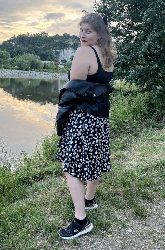 Plno�t�hl� modelky, plus size modelka, baculky
