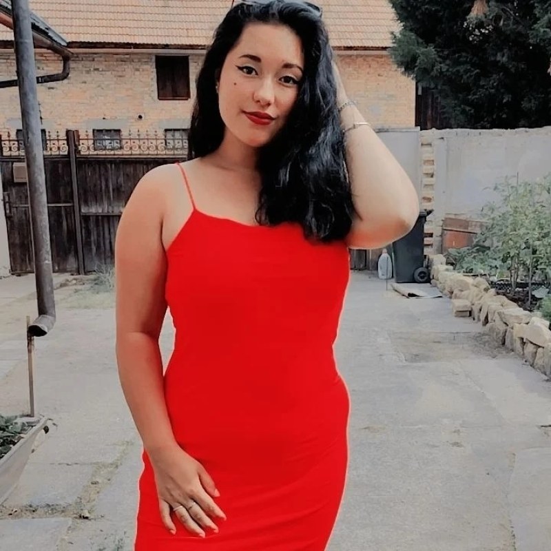 Plno�t�hl� modelky, plus size modelka, baculky