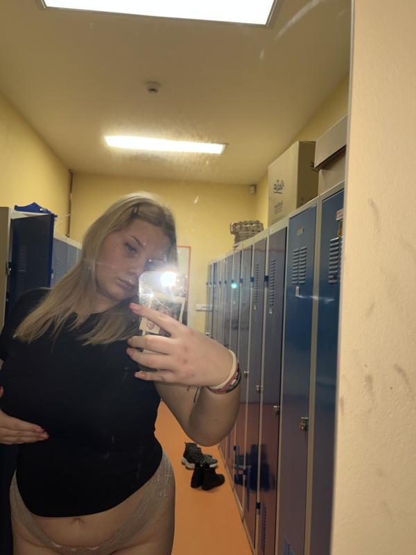 Plno�t�hl� modelky, plus size modelka, baculky, 605-IMG_5138