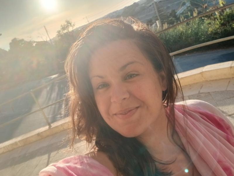 Plno�t�hl� modelky, plus size modelka, baculky, 614-inbound1972597841606094062