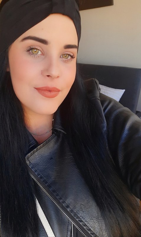 Plno�t�hl� modelky, plus size modelka, baculky