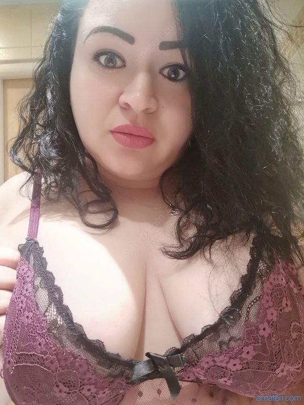 Plno�t�hl� modelky, plus size modelka, baculky