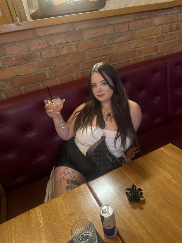 Plno�t�hl� modelky, plus size modelka, baculky