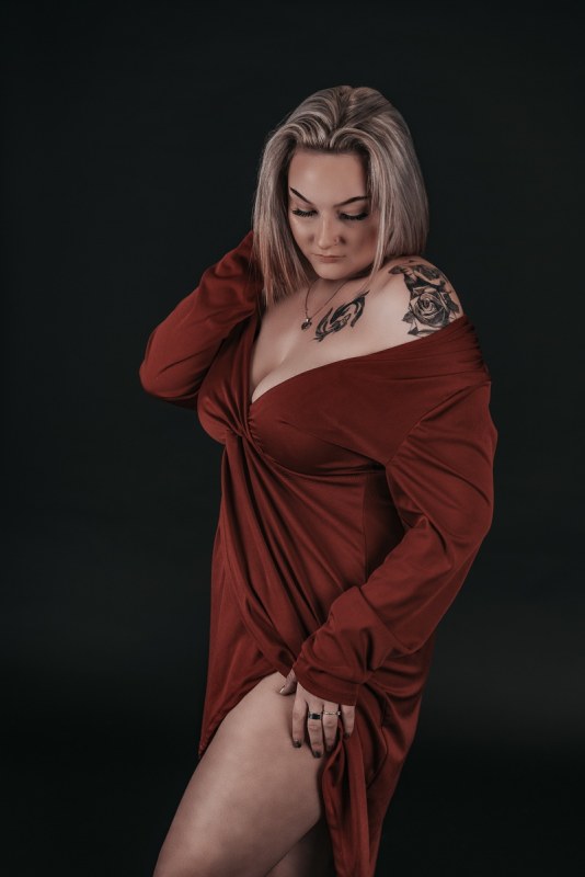 Plno�t�hl� modelky, plus size modelka, baculky