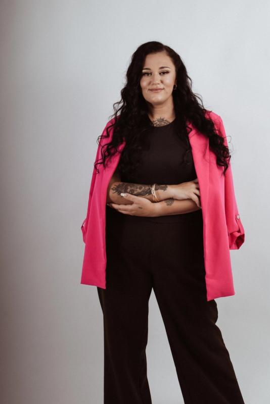 Plno�t�hl� modelky, plus size modelka, baculky, 935-inbound7281339785791733033