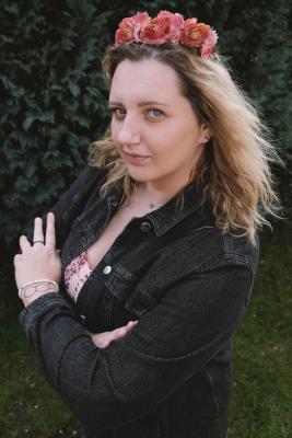 Plnothl modelky, plus size modelka, baculky, 975-adria1