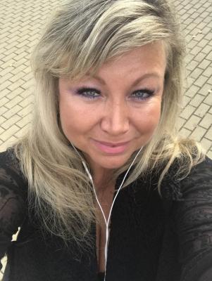 25-4990B5CC-2E1E-45A3-9EE1-2B58AD561DBD