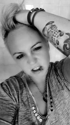 280-13281818_1322088471140106_1984974843_n