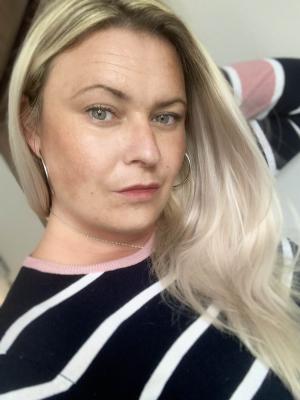 350-350E7130-9165-4DB0-9D33-63DDA97339CB