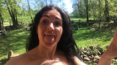 368-3D6DA6AD-724A-4670-B578-DB9E04DFCB54