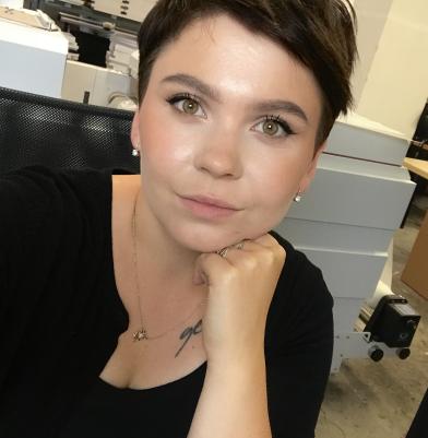 381-820CE5B9-5CF6-41CE-A466-3104F67BC62B