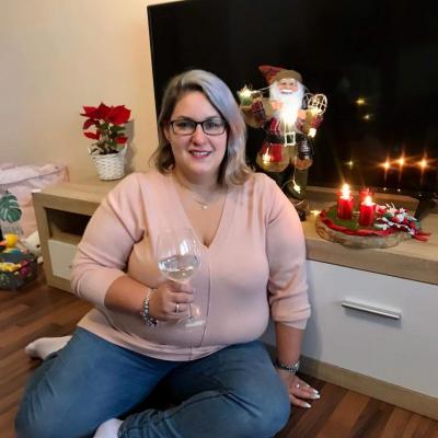 411-9E3D213D-F8B4-42FC-83AD-C12C17E5A4E1