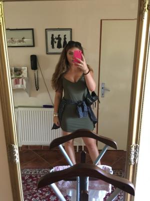 438-0468C876-F7B0-459D-A5A4-B64EE1C122B4