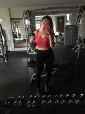 438-5FD84FCF-B07C-4F4D-86FE-B93609818870