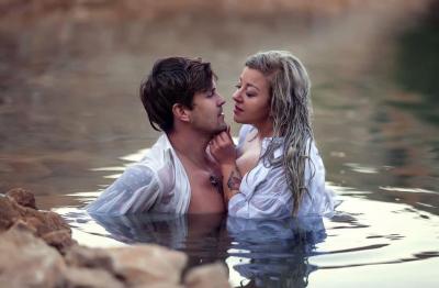 570-045438D8-DB3A-416F-AE99-42AE7C1C7EF9