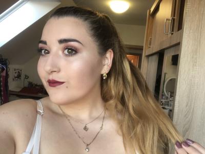 688-242807B0-991B-41BD-A903-D8AAD2123918