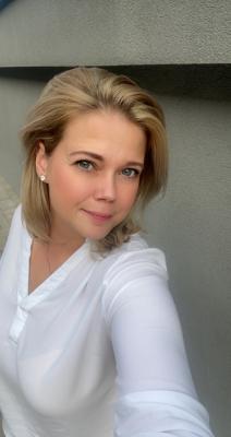 689-AC0CBCEE-8FB6-4784-8E01-C96697C7B2E2