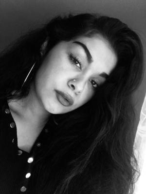 727-9F6B6BE5-9FC1-41E7-949C-82CB320432FB