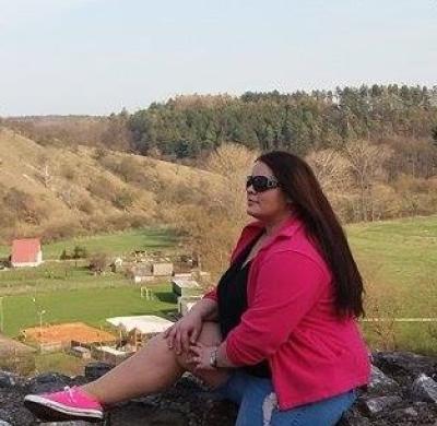 737-635950629305426702