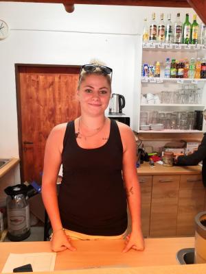 797-61D06880-CE9C-4094-B187-CADD00B7E23F