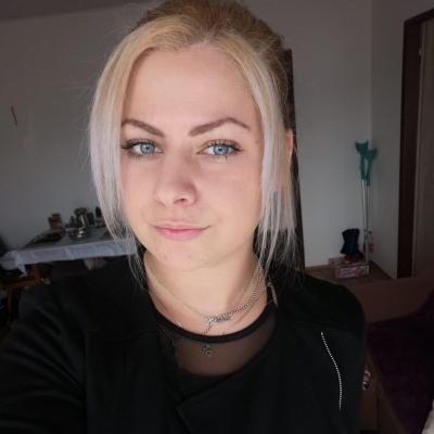 797-64B33752-06FF-47D2-B81A-4BF8DC21C420