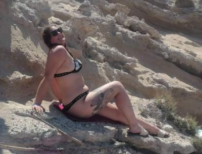 812-26735340-3F47-48F2-8F18-B804F42E9A41