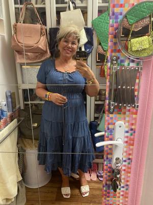 837-25045B55-AFC3-4BC5-975A-C7457CEAF1A0