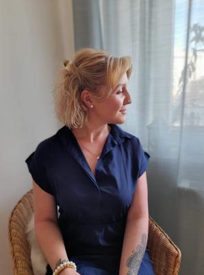 952-55D2BCCB-9084-42A0-8634-BB42B8833A48