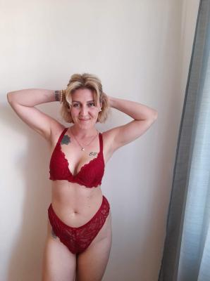 952-EE34AD35-4636-46F1-91EF-A7A809A3498A