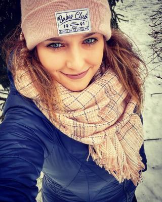 992-C1EC2978-C2F2-4009-8A5F-535025723328